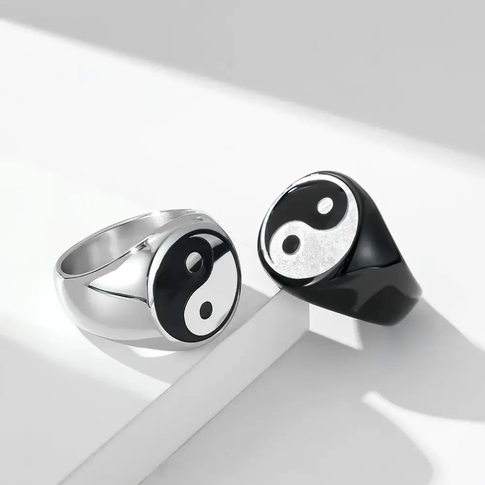 Bague Yin-Yang: Harmonie Spirituelle (Acier Inoxydable)