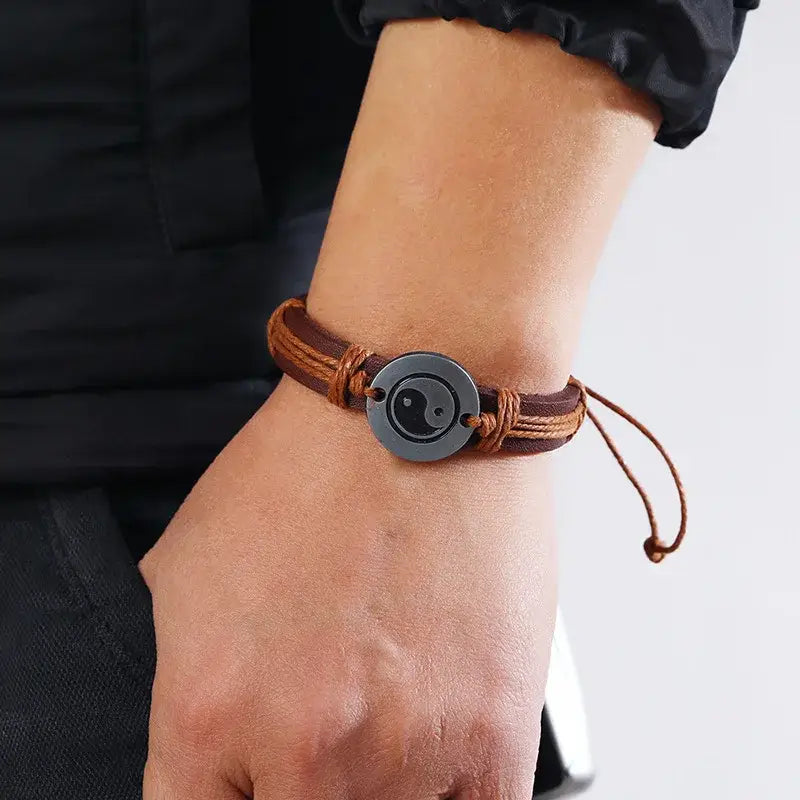 Bracelet Yin-Yang: Puissance Équilibrée (Cuir Véritable)