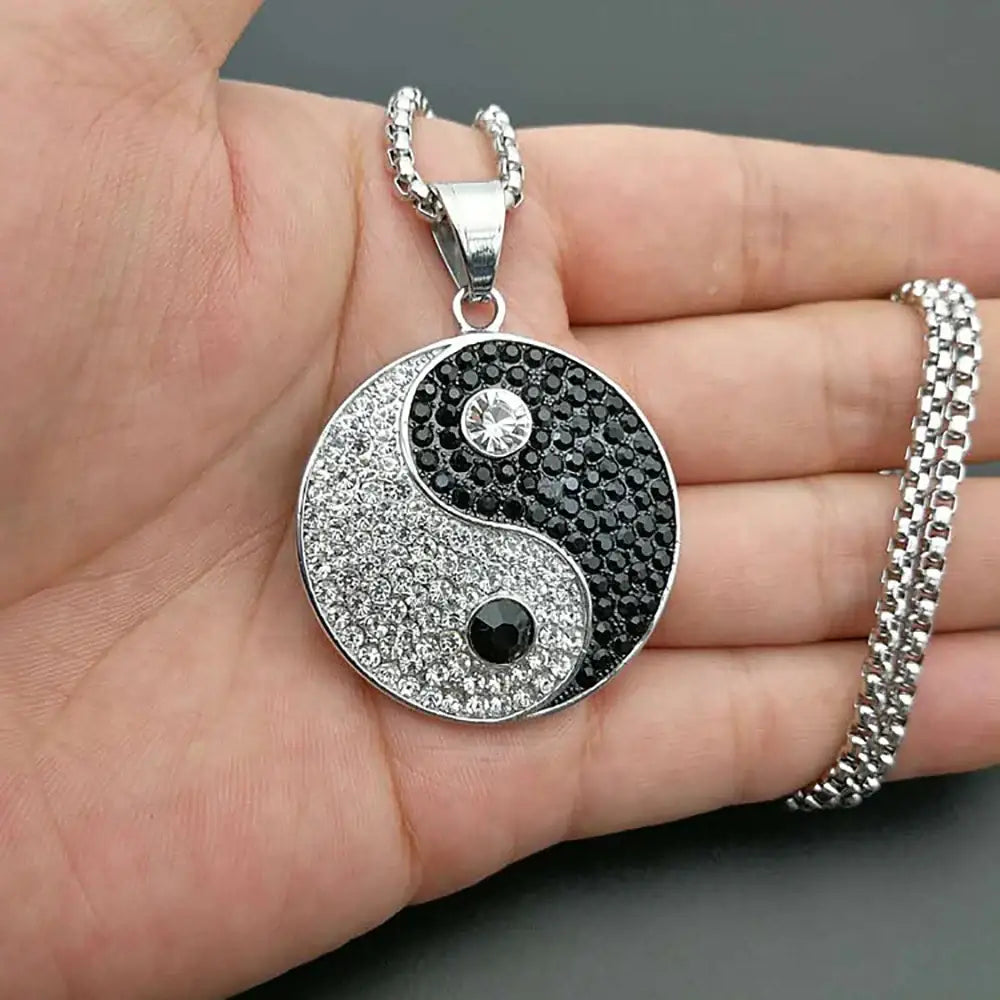 Collier et pendentif Yin-Yang: Brillance Équilibrée (Acier)