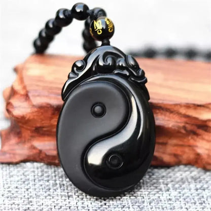 Collier et pendentif Yin-Yang: Équilibre Protecteur