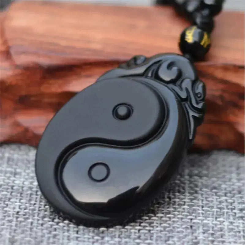 Collier et pendentif Yin-Yang: Équilibre Protecteur