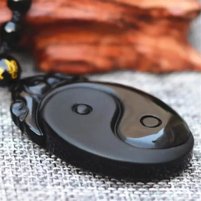 Collier et pendentif Yin-Yang: Équilibre Protecteur