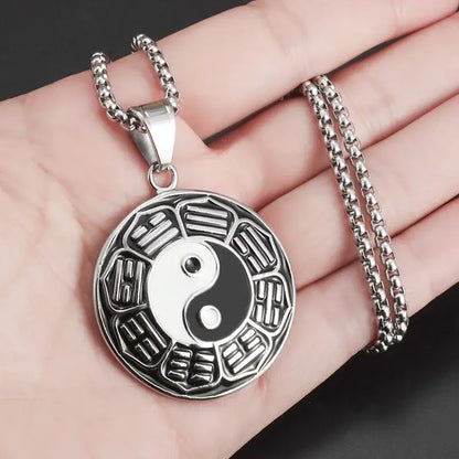 Collier et pendentif Yin-Yang: Équilibre Ultime (Acier