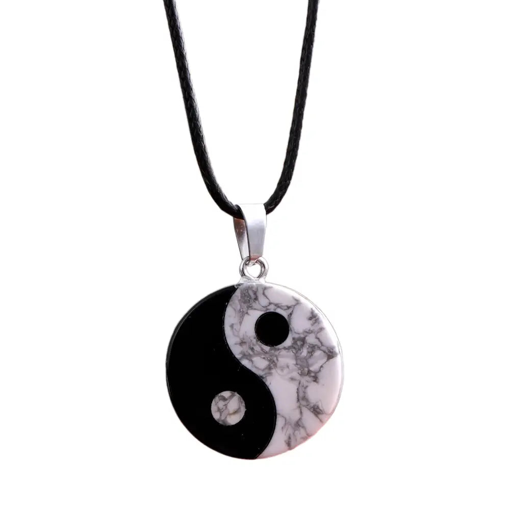 Collier et pendentif Yin-Yang: Équilibre Universel