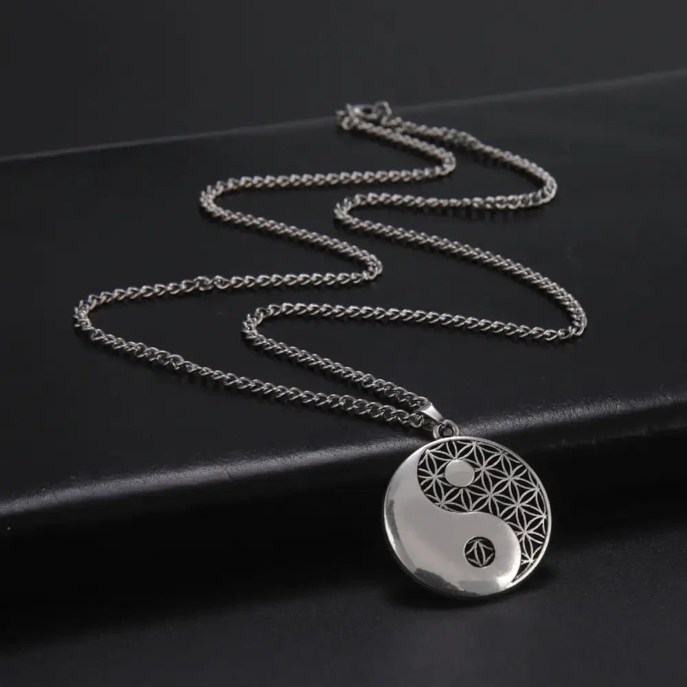 Collier et pendentif Yin-Yang: Fleur de Vie (Acier