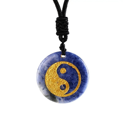 Collier et pendentif Yin-Yang: Harmonie des Couleurs