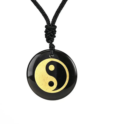 Collier et pendentif Yin-Yang: Harmonie des Couleurs