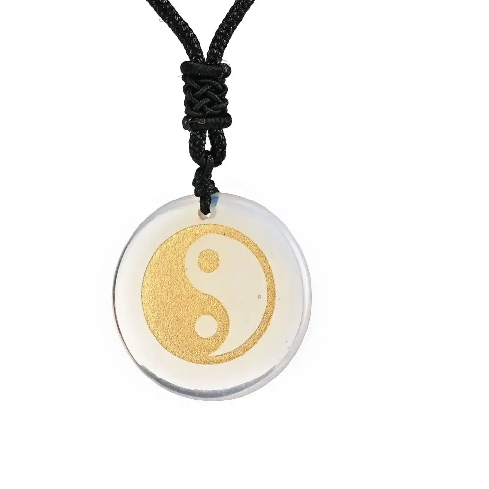 Collier et pendentif Yin-Yang: Harmonie des Couleurs