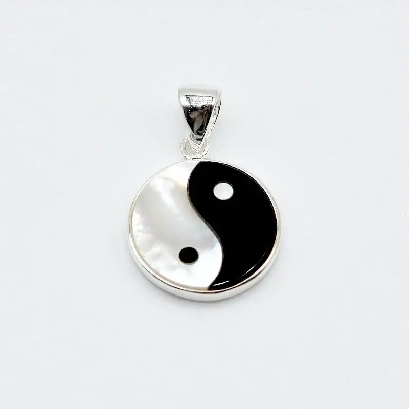 Collier et pendentif Yin-Yang: Dualité Sublime (Acier