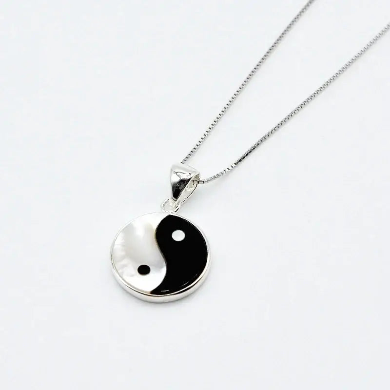 Collier et pendentif Yin-Yang: Dualité Sublime (Acier