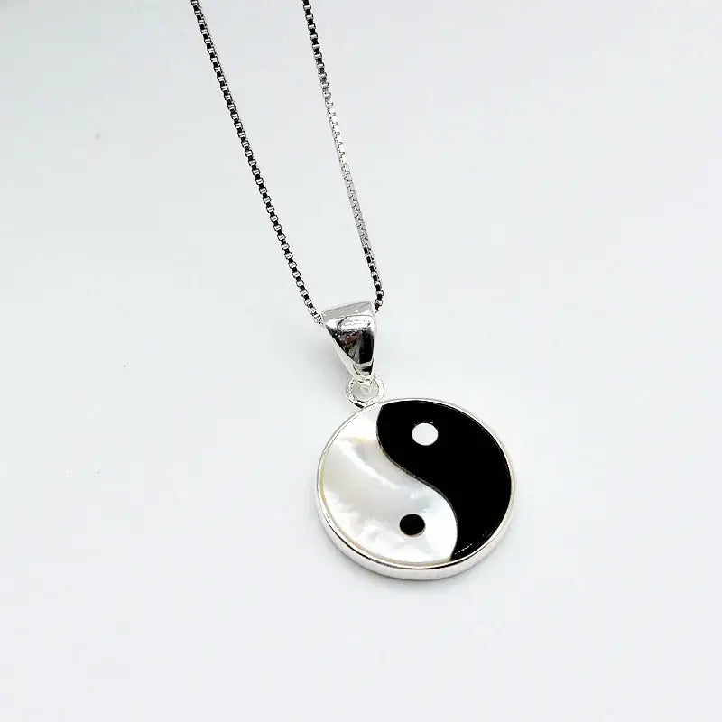 Collier et pendentif Yin-Yang: Dualité Sublime (Acier