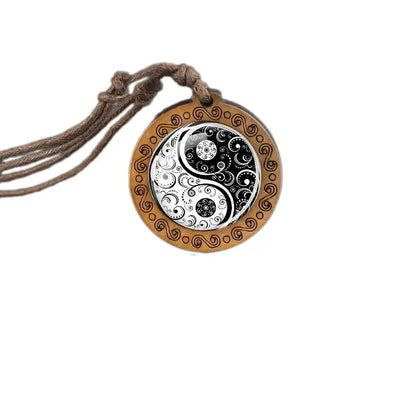 Collier et pendentif Yin-Yang: Harmonie Naturelle (Bois