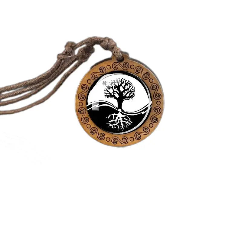 Collier et pendentif Yin-Yang: Harmonie Naturelle (Bois