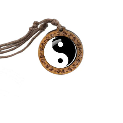 Collier et pendentif Yin-Yang: Harmonie Naturelle (Bois