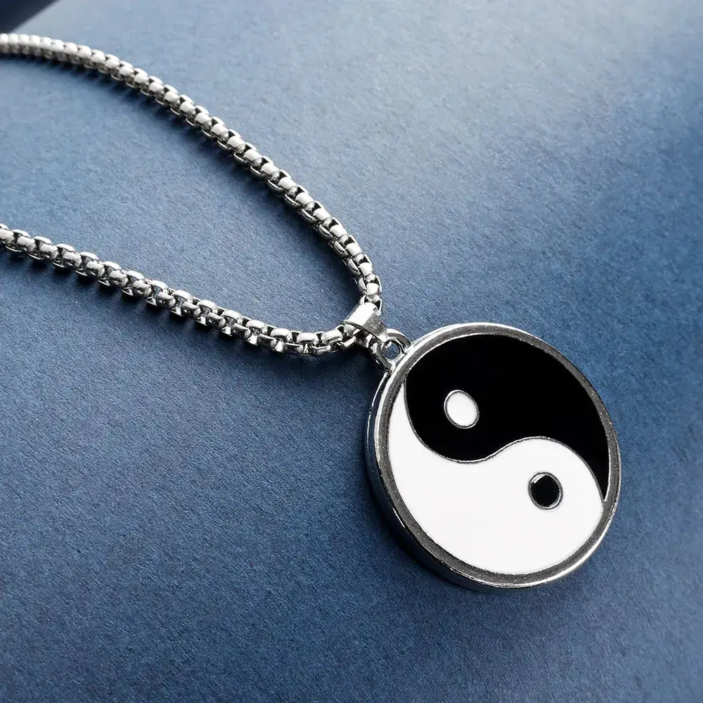 Collier et pendentif Yin-Yang: Symbole Classique (Acier