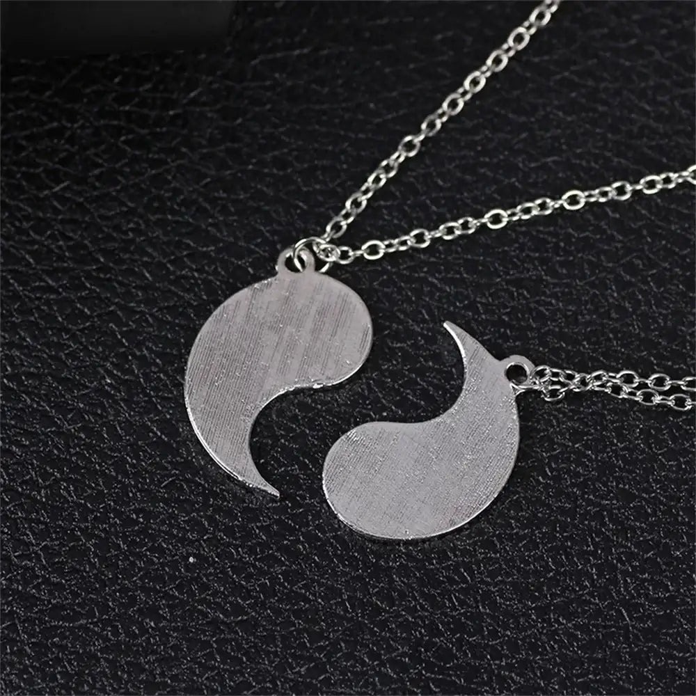 Colliers et pendentifs Yin-Yang (x2): Dualité Stellaire